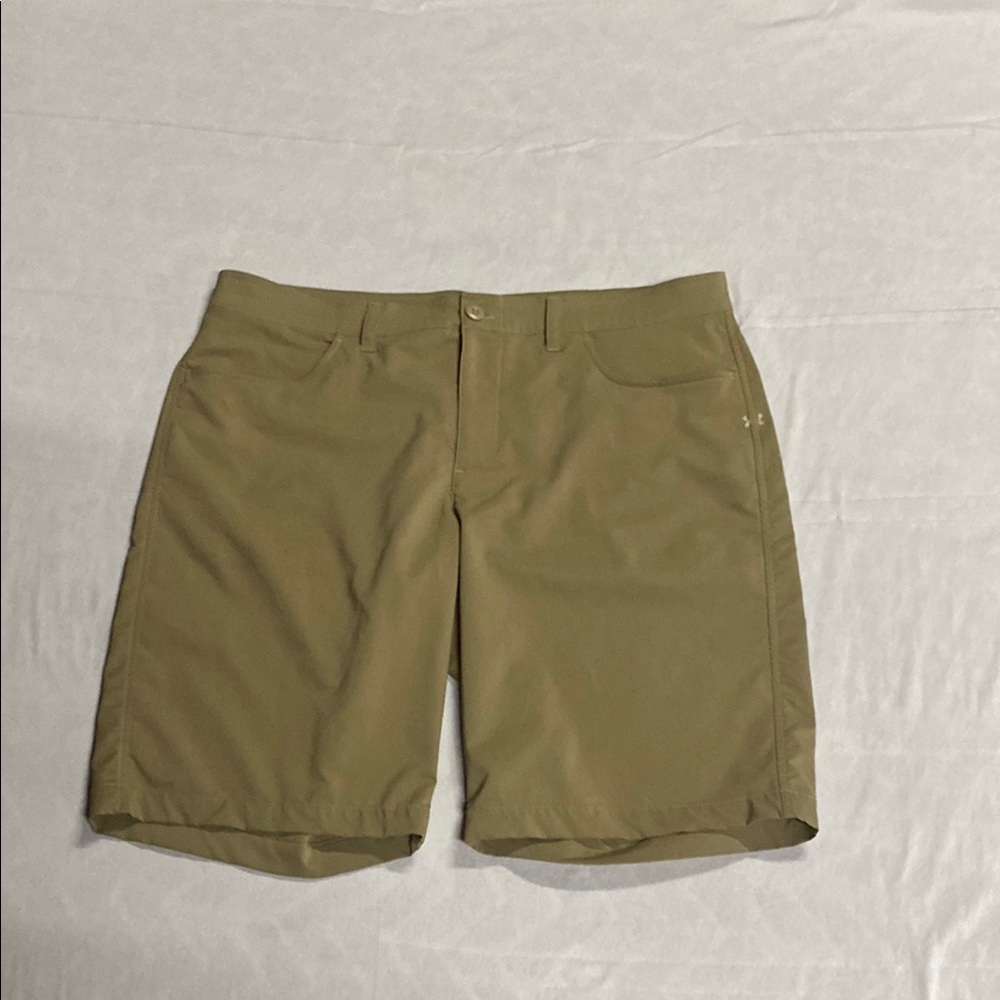 Under Armour Men's Tan Shorts